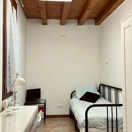 Accogliente In Centro Brescia